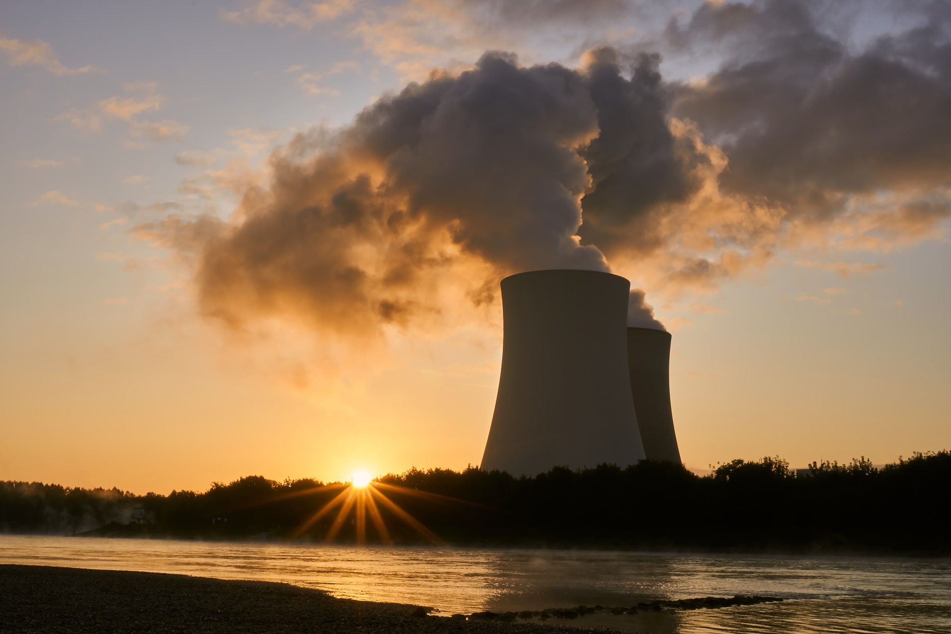 Wer den CO2-Ausstoß senken will, muss zuerst Kohlekraft und dann erst Atomkraft abschalten!